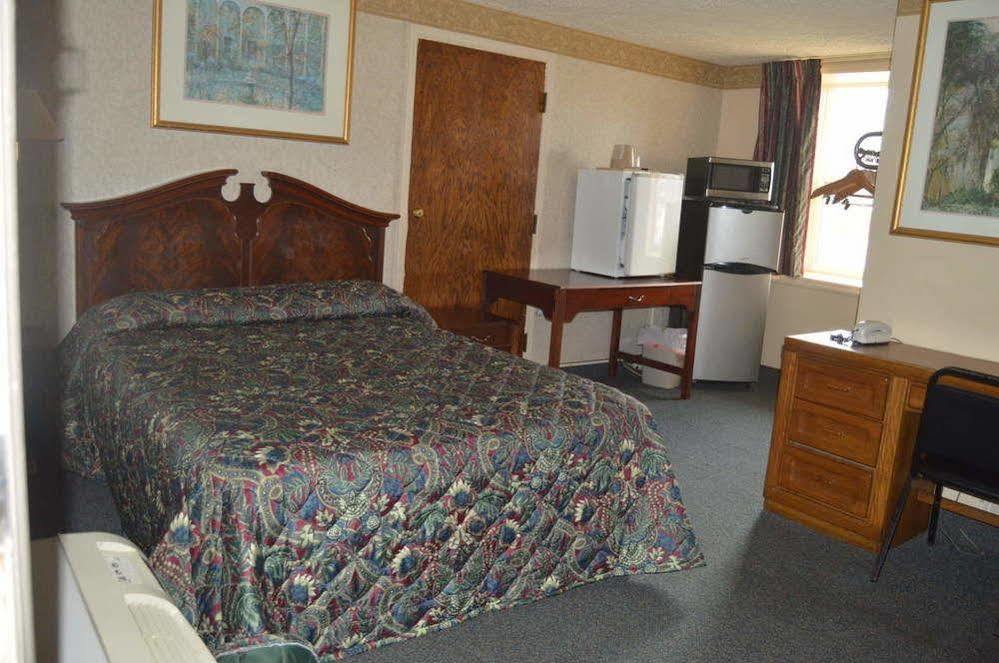 Budget Inn Of Tazewell County Pounding Mill 외부 사진